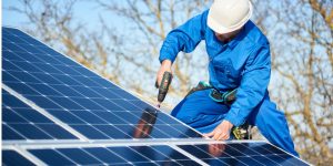 Installation Maintenance Panneaux Solaires Photovoltaïques à Sommerecourt